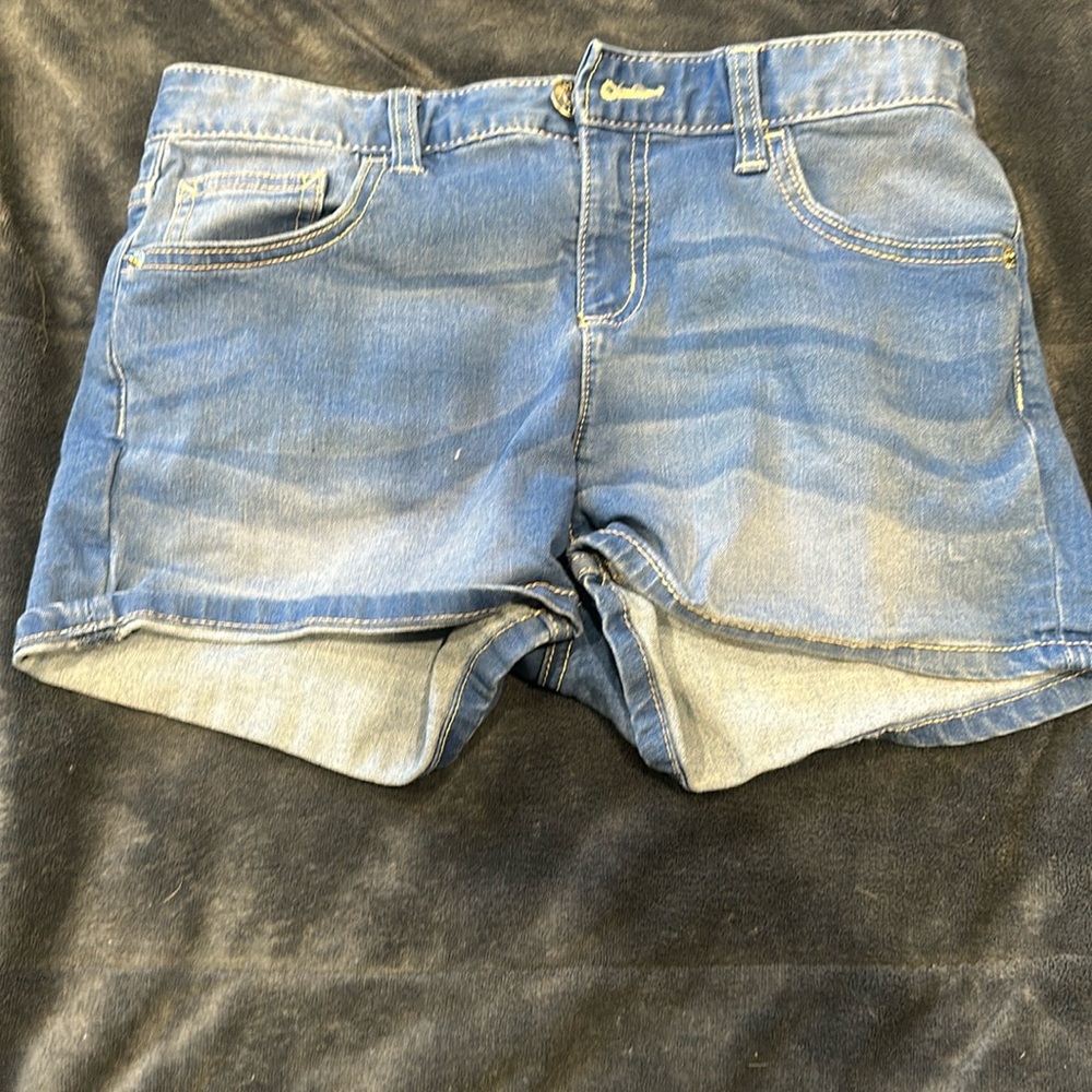 Justice size 16 shorts never worn, but no tags